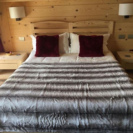 Chalet Morel 1586 Hotel & Spa 리모네피에몬테 객실 사진